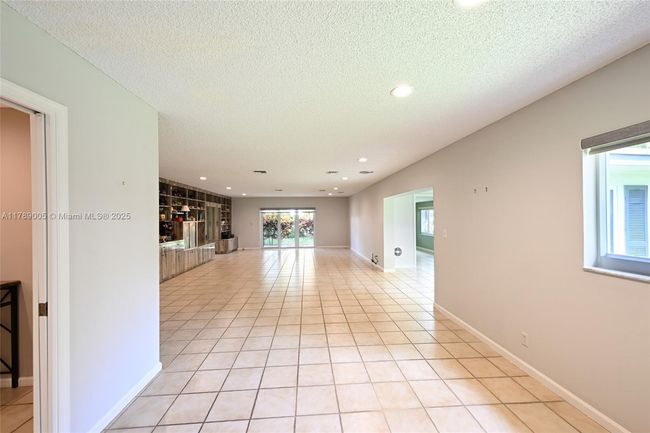 V-16 - 1130 Cypress Dr, Home with 3 bedrooms, 3 bathrooms and null parking in Pompano Beach FL | Image 12