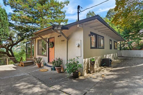 140 Francis Ave, Fairfax, CA, 94930 | Card Image