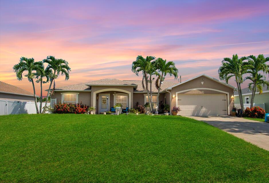 Dustin Ave, Port Saint Lucie, FL 34953