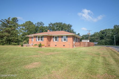 1426 First Ext, Nashville, NC, 27856 | Card Image