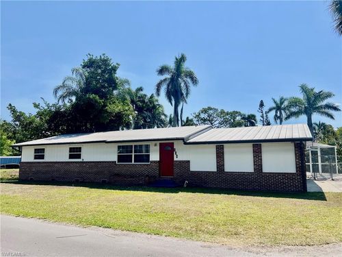 134 Standish Cir, NORTH FORT MYERS, FL, 33903-4405 | Card Image