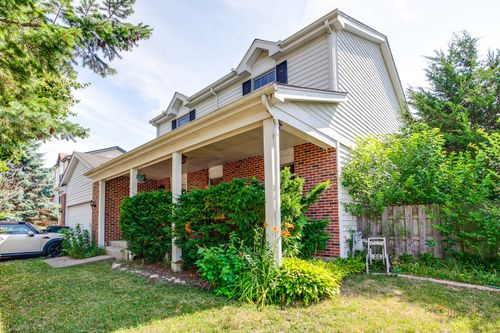 1021 Autumn Dr, Antioch, IL, 60002-2413 | Card Image