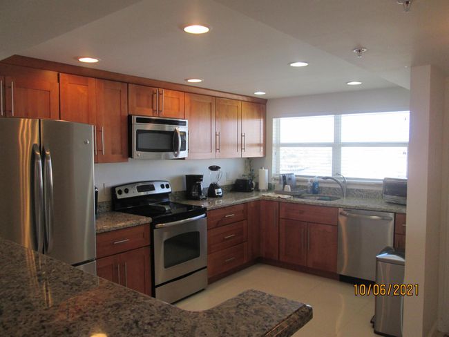 APT-1007 - 3212 S Ocean Blvd, Condo with 2 bedrooms, 2 bathrooms and null parking in Highland Beach FL | Image 31