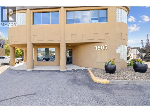 203-1505 Harvey Ave, Kelowna, BC, V1Y6G1 | Card Image