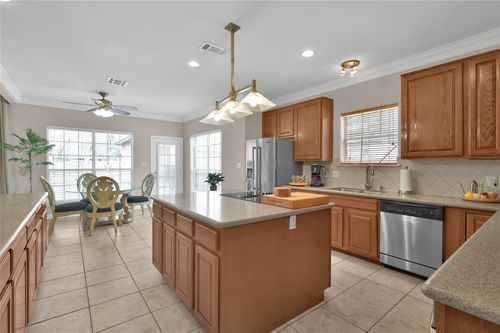 12706 Winchester Ct, Magnolia, TX, 77354-4937 | Card Image