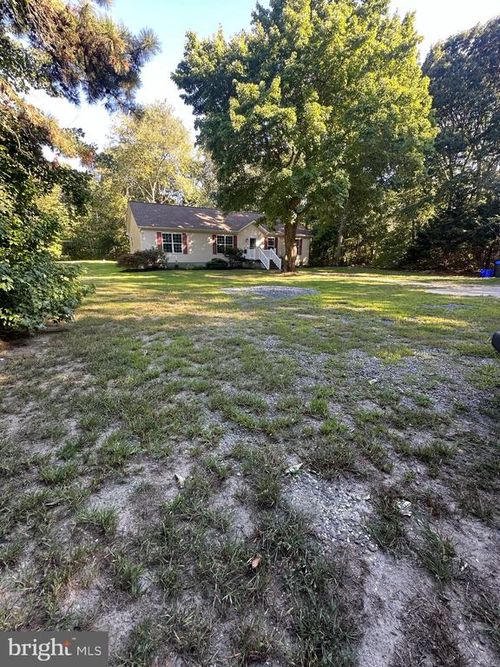 620 W Main St, CAPE MAY COURT HOUSE, NJ, 08210-3112 | Card Image