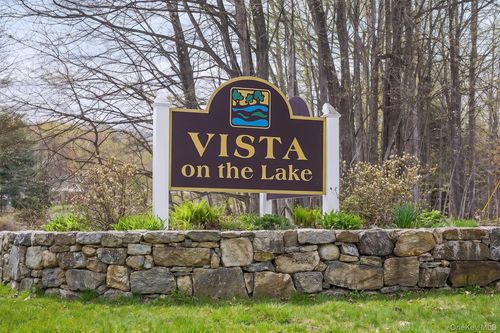 514 Vista On The Lk, Carmel, NY, 10512-4608 | Card Image