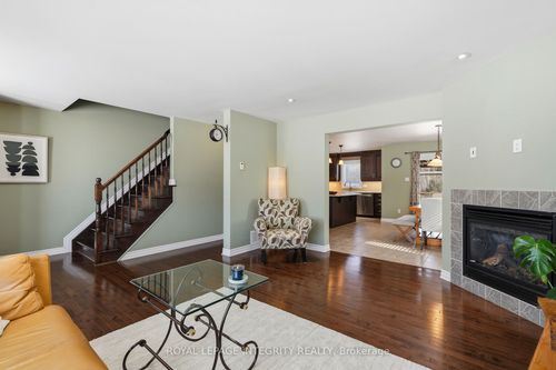 53 Beaver Lane, Limoges, ON, K0A2M0 | Card Image