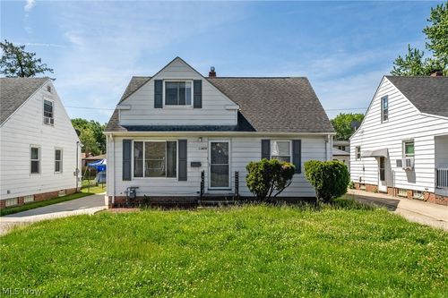 13410 Hathaway Rd, Garfield Heights, OH, 44125-5220 | Card Image