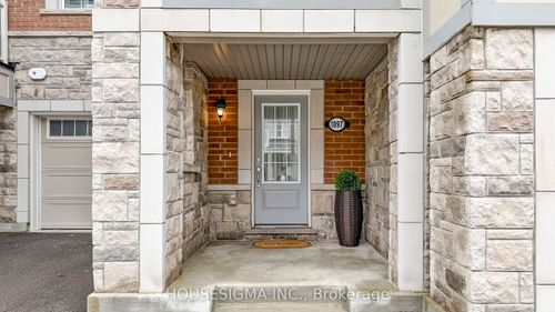 1097 Silk St, Pickering, ON, L1X0E8 | Card Image