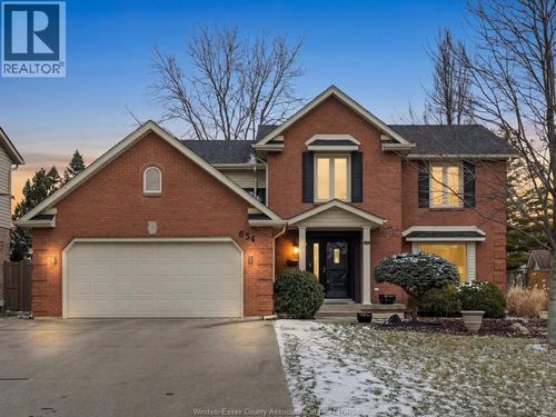 654 Primrose Pl, Tecumseh, ON, N8N4C8 | Card Image