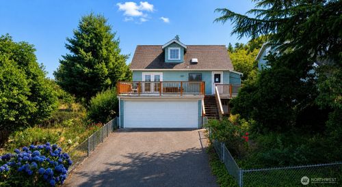11711 82nd Avenue S, Seattle, WA, 98178 | Card Image
