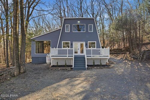 3257 Trafalgar Ave, East Stroudsburg, PA, 18302-8463 | Card Image