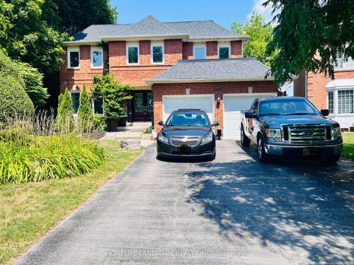 upper-floor-1638 Middleton St, Pickering, ON, L1X2L4 | Card Image