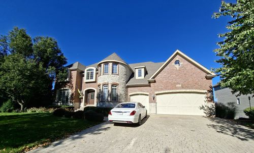 2379 Bird Ln, Batavia, IL, 60510-8967 | Card Image
