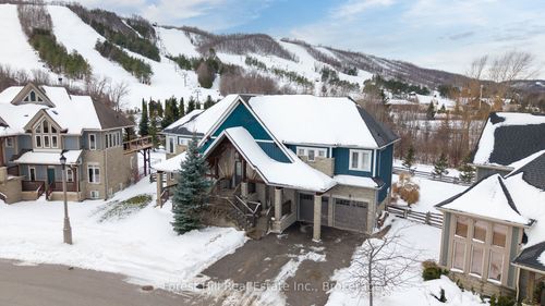 {{alt}} | Card Image