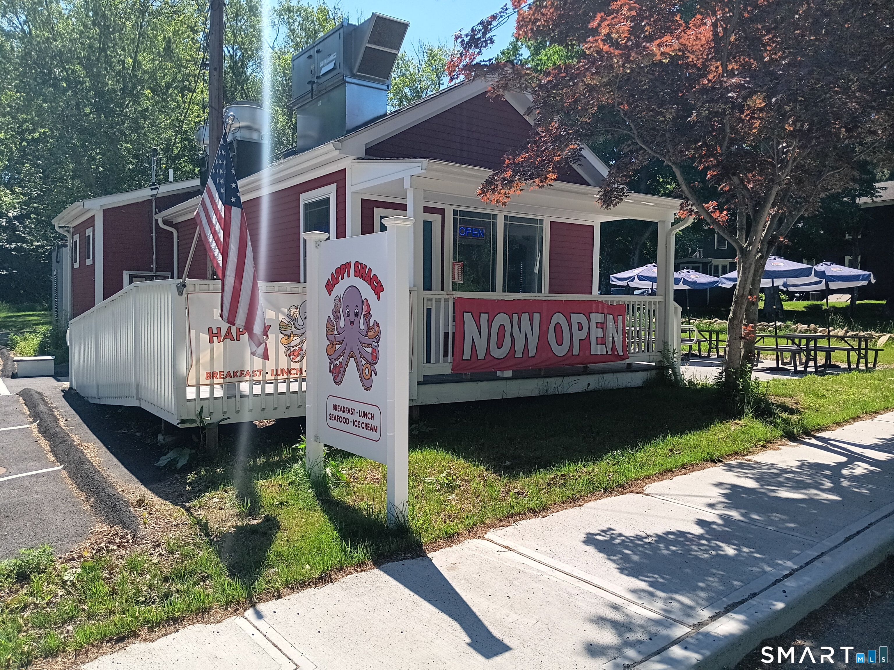 883 North St, Milford, CT 06460