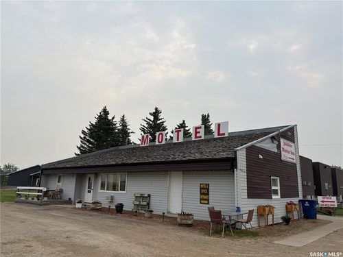 512 King Edward St, Davidson, SK, S0G1A0 | Card Image