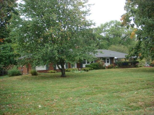 1601 Traveller Rd, Lexington, KY, 40504-2001 | Card Image