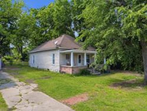 805 S Seneca Avenue, Bartlesville, OK, 74003 | Card Image