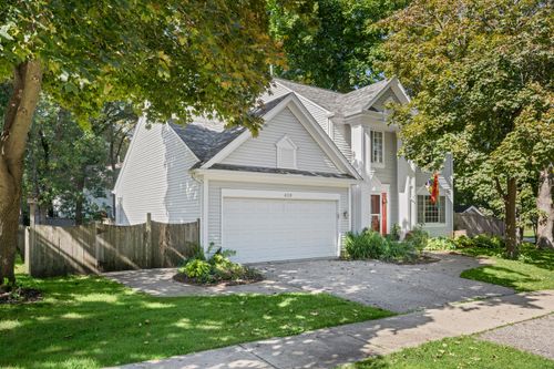 459 Rock Hall Cir, Grayslake, IL, 60030-1105 | Card Image