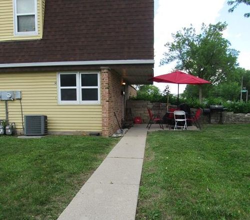 9097 N 95th St, Milwaukee, WI, 53224 | Card Image