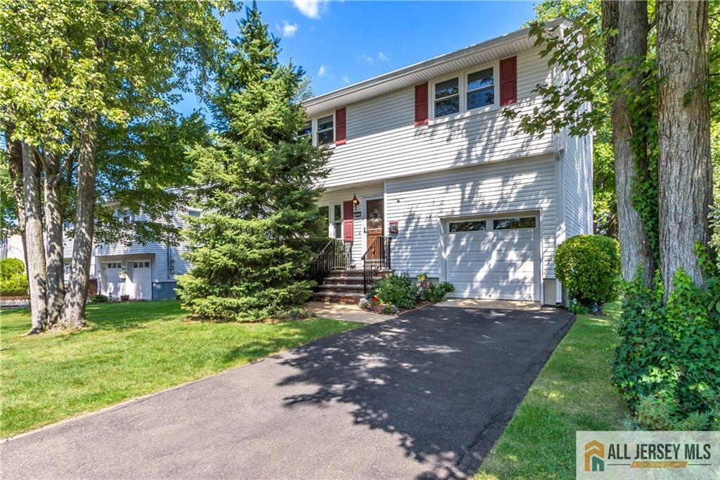 Mohill Pl, Piscataway, NJ 08854
