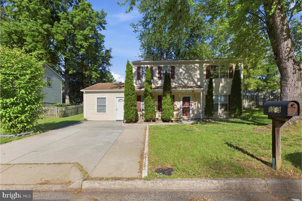 Residential in WOODBRIDGE 2