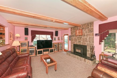 3665 Centerview Ave, Wantagh, NY, 11793-2711 | Card Image