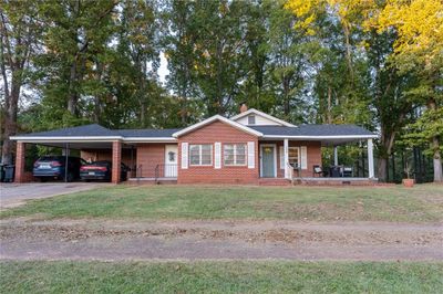 326 Elclay Drive, House other with 3 bedrooms, 2 bathrooms and null parking in Seneca SC | Image 2