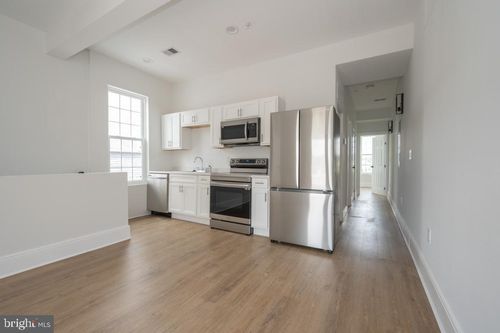 apt-4-3321 11th St Nw, WASHINGTON, DC, 20010-3591 | Card Image