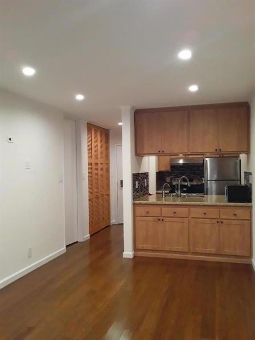 3110 Shelter Creek Ln, San Bruno, CA, 94066-3803 | Card Image