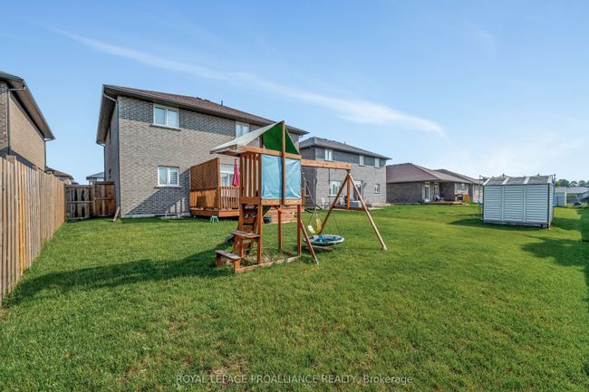 64 Crews Cres, House other with 4 bedrooms, 4 bathrooms and 4 parking in Trenton ON | Image 49