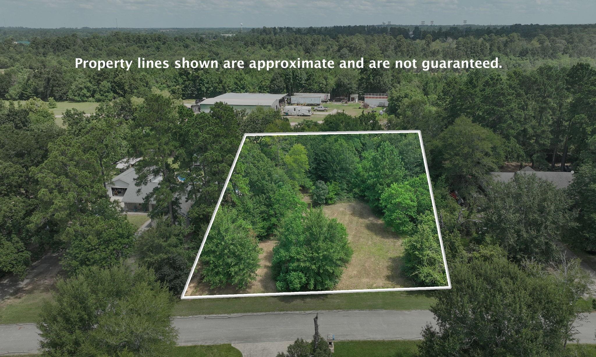 Land in Magnolia