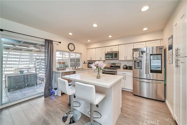 16011 Sugarpine Ln, Townhouse with 4 bedrooms, 3 bathrooms and 2 parking in Cerritos CA | Image 14