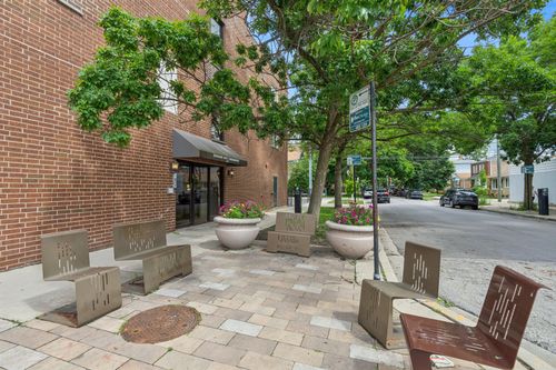 208-6400 Sacramento Ave, Chicago, IL, 60645-4272 | Card Image
