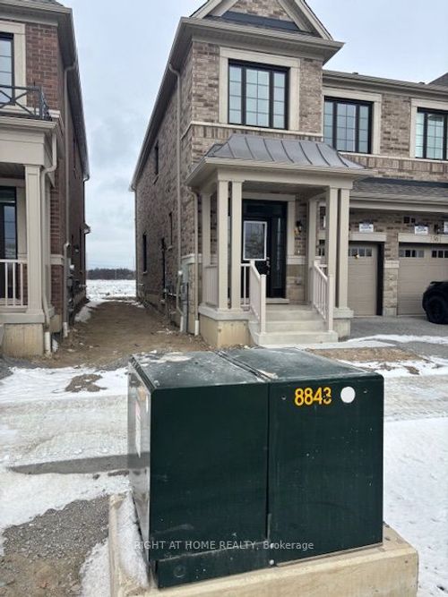 {{alt}} | Card Image