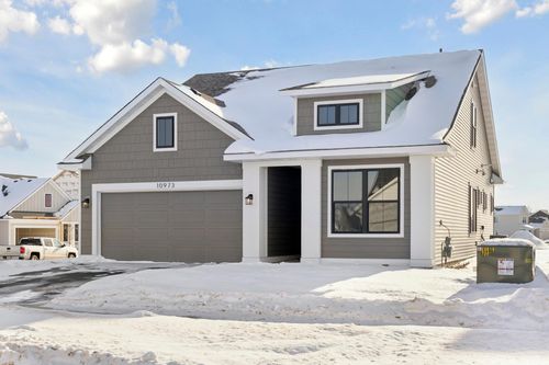 10973 37th St N, Lake Elmo, MN, 55042-5528 | Card Image