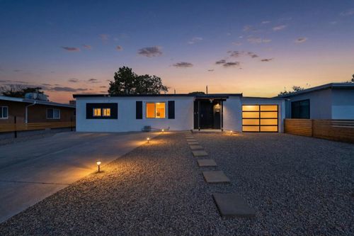 4913 Palo Duro Ave Ne, Albuquerque, NM, 87110-1193 | Card Image