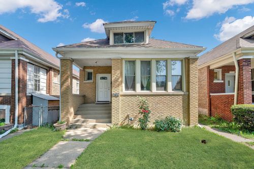 3408 W Marquette Rd, Chicago, IL, 60629-3501 | Card Image