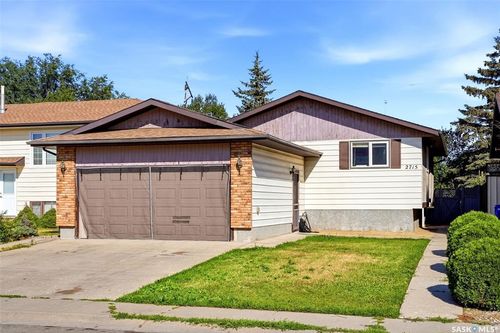2715 Corbett Rd, Regina, SK, S4R8J1 | Card Image