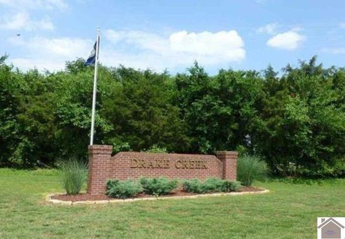 101-100, 101 Torrey Pines Dr, Ledbetter, KY, 42058-9631 | Card Image