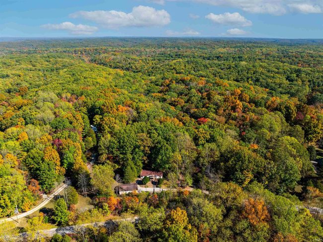 9011 Old Bend Rd, House other with 3 bedrooms, 2 bathrooms and null parking in Heltonville IN | Image 17