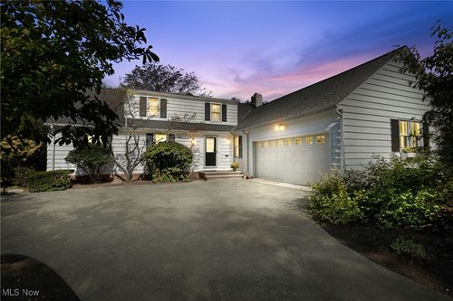 22805 S Woodland Rd, Shaker Heights, OH, 44122-3076 | Card Image