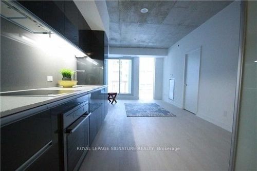 615-20 Gladstone Ave, Toronto, ON, M6J0E9 | Card Image