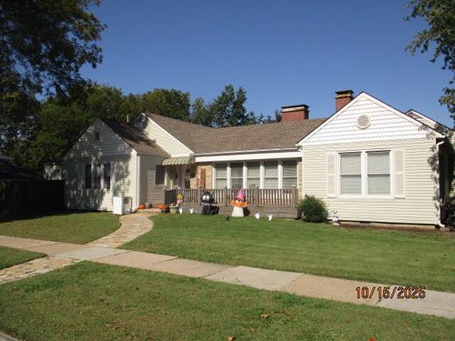 402 2nd Ave Nw, Miami, OK, 74354-6108 | Card Image