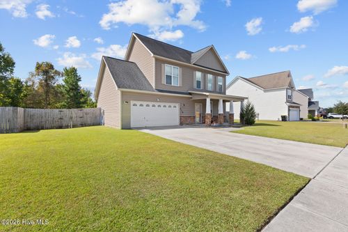 219 Hidden Oaks Dr, Jacksonville, NC, 28546-9685 | Card Image