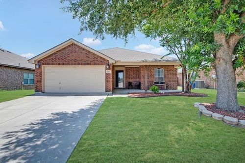804 Bur Oak Dr, Burleson, TX, 76028-8414 | Card Image