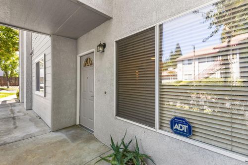 1309-4900 Dover Ln, Sacramento, CA, 95842-3668 | Card Image