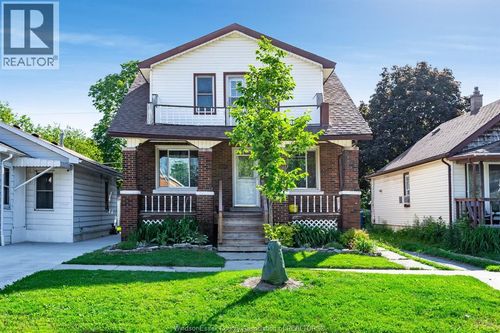 1634 Albert, Windsor, ON, N8Y3R5 | Card Image